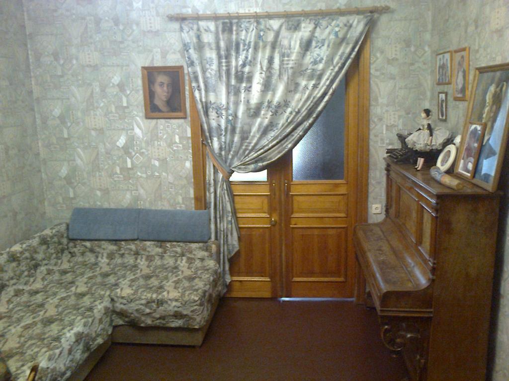 Homestay In Иркутск Екстериор снимка